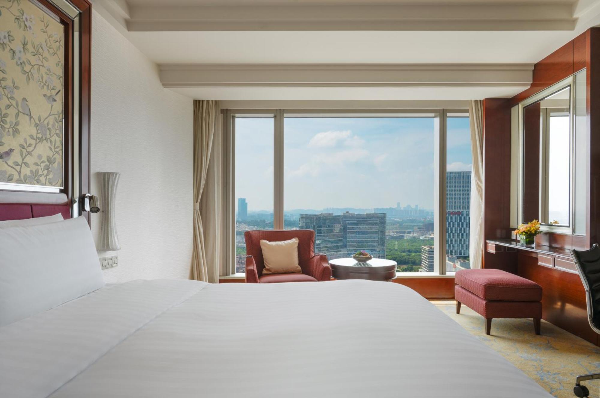 โรงแรม แชงกรี-ลา 5*
